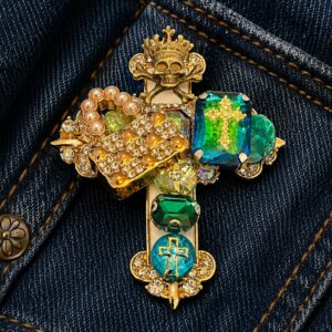 Croix collection Sacred Glam